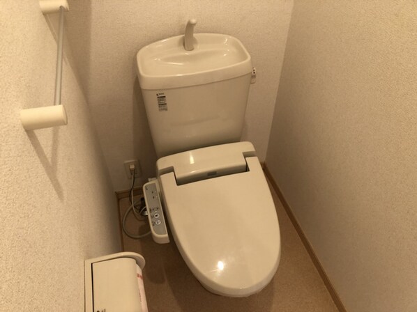 ヴィラ・カルティベートの物件内観写真